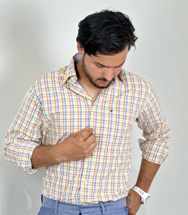 Tommy Hilfiger Blue Yellow Casual Button-Down Large Shirt