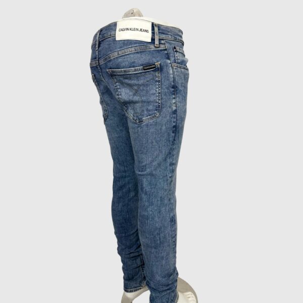 CK Jeans Narrow Fit Waist Size: 34-36 - Image 4
