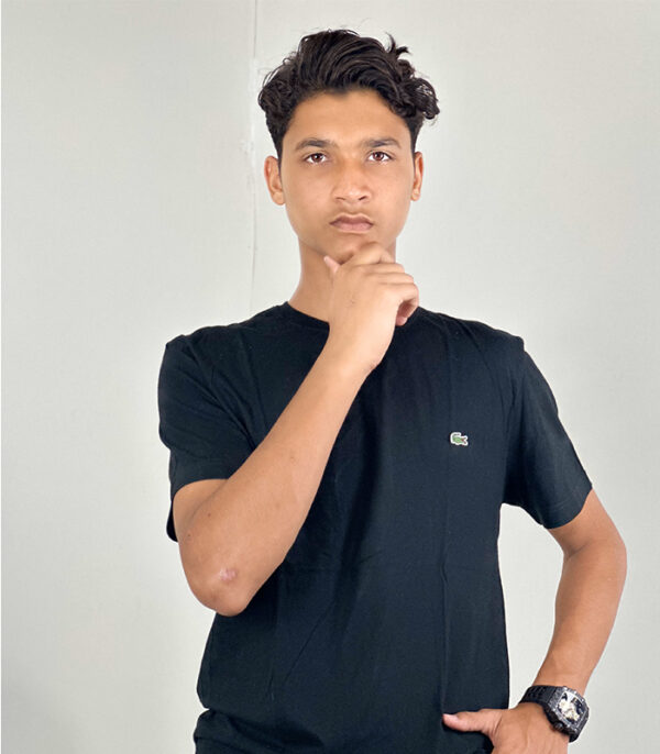 Lacosta Crew Neck Medium T-Shirt - Image 2