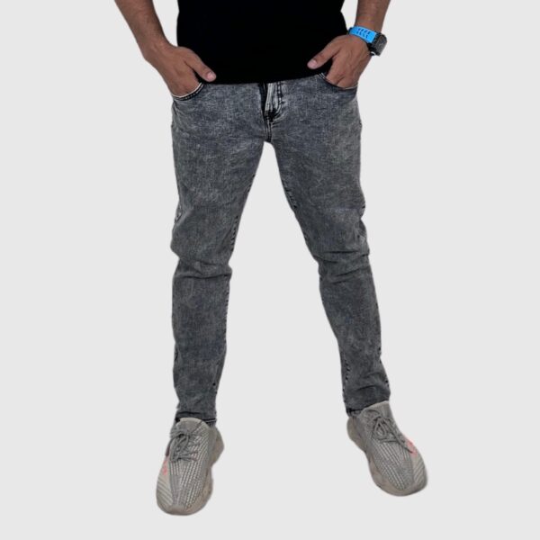 Zara Men's  High Rise Ankle Length Straight Jeans Waist Size: 32-34 - Image 3